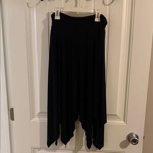 Chic Asymmetrical Black Skirt